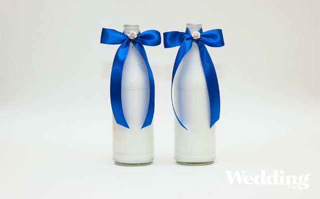 Публикация «Нарядные вазы из бутылок,» размещена в разделах